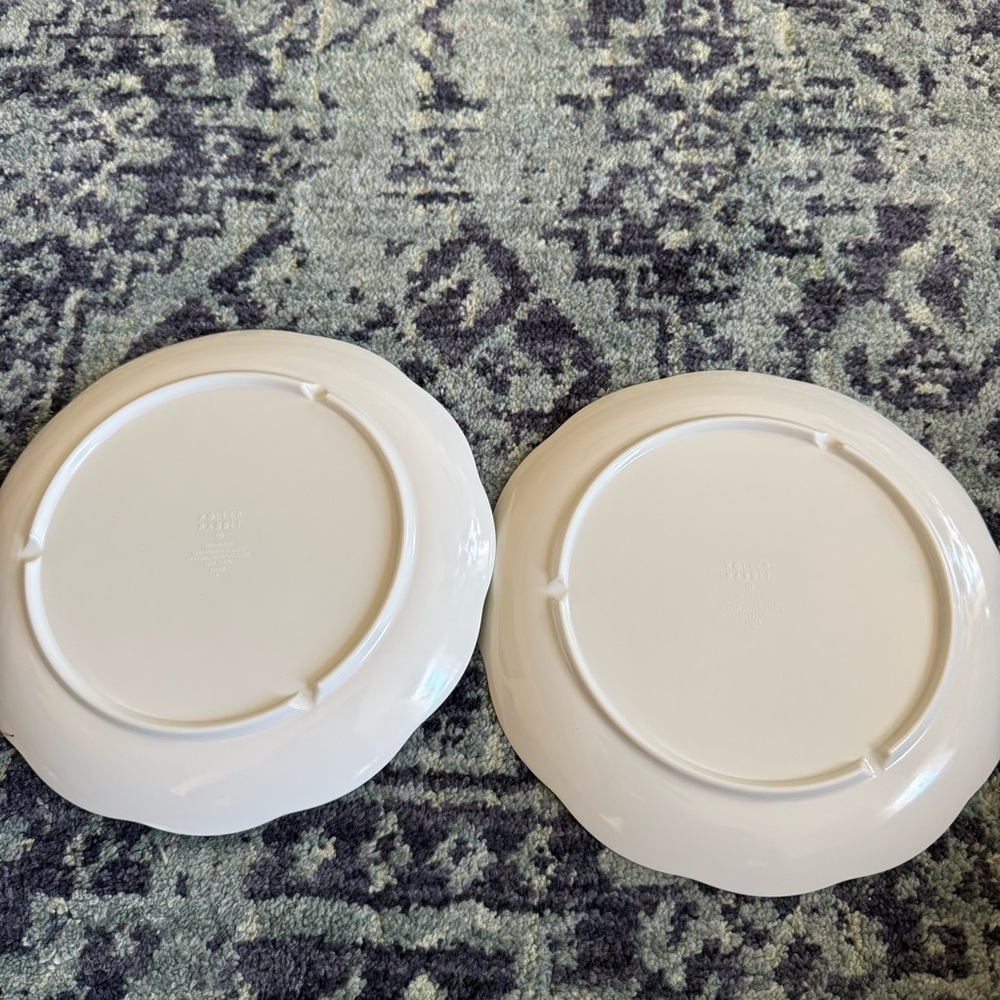 Roller Rabbit Target Bouquet Melamine Salad Plates Scalloped Preppy- Set of 2 - Picture 3 of 6